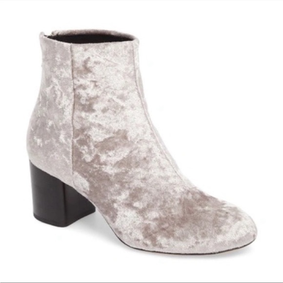 Rag & Bone Drea Ankle Boots Dove Velvet Size 6 $525 - Picture 3 of 7